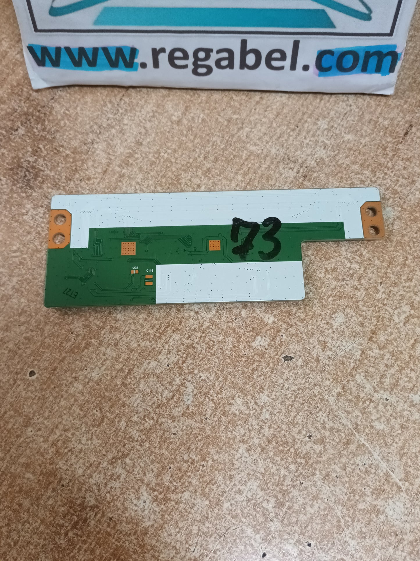 6870C-0532B, de LG49UH540V