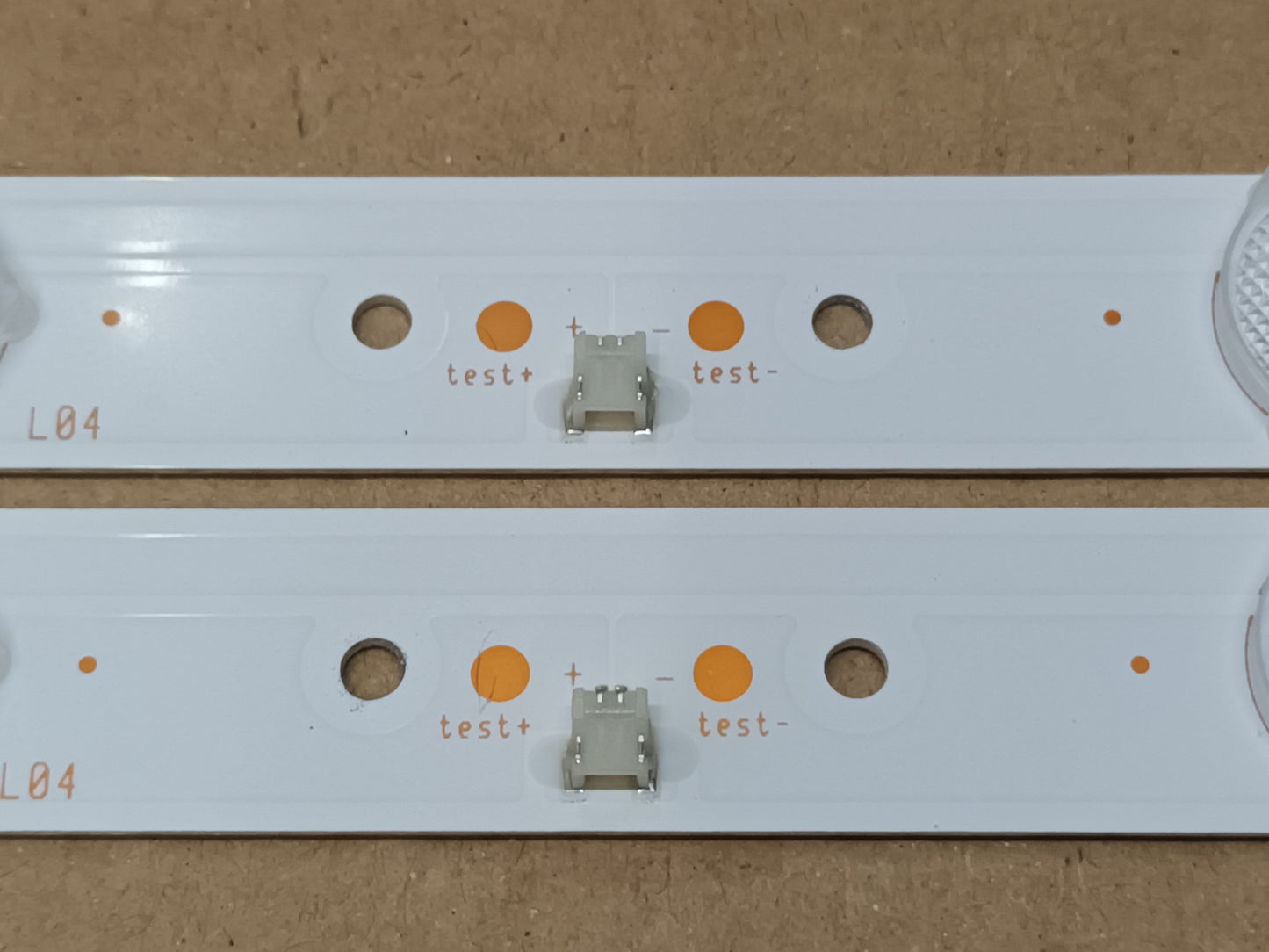INFINITON INTV-24LA280, KIT TIRAS LED