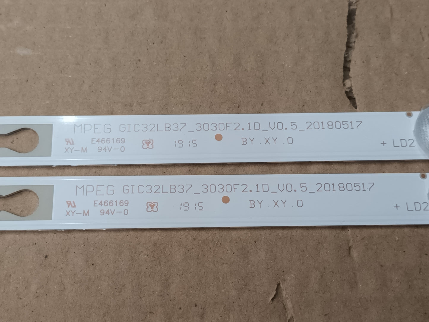 TCL 32ES560, KIT TIRAS LED, (SKU-50)