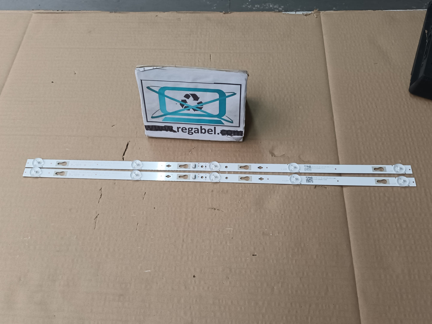 TCL 32ES560, KIT TIRAS LED, (SKU-50)