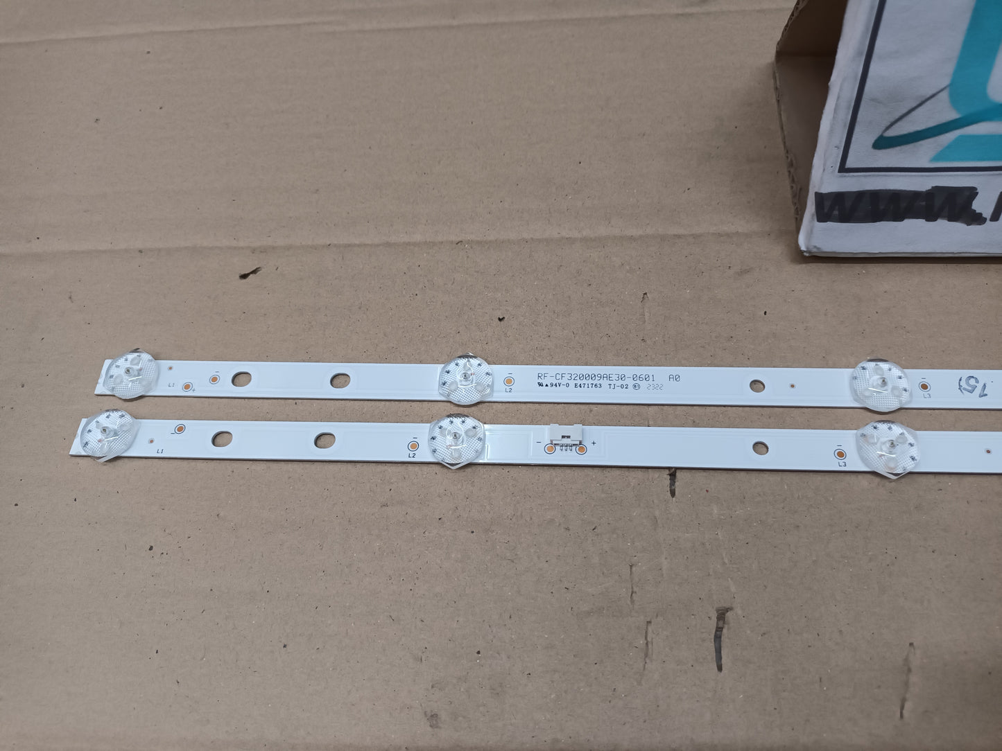 DAEWOO 32DE05HL1, KIT TIRAS LED