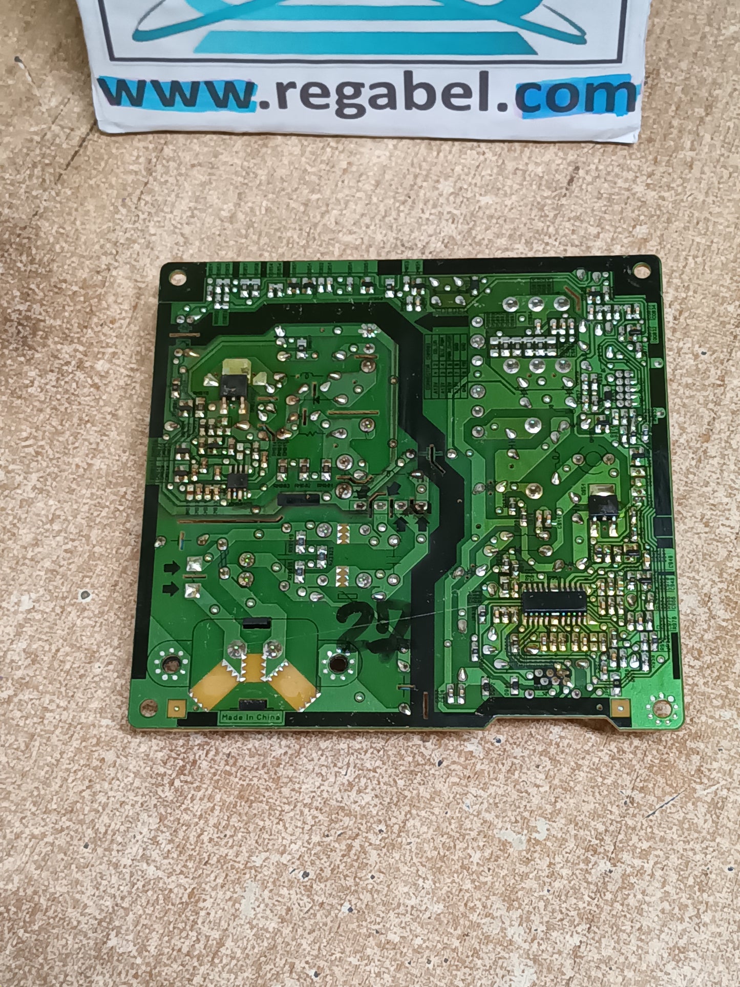 BN44-00746A, de Samsung T24D310ES