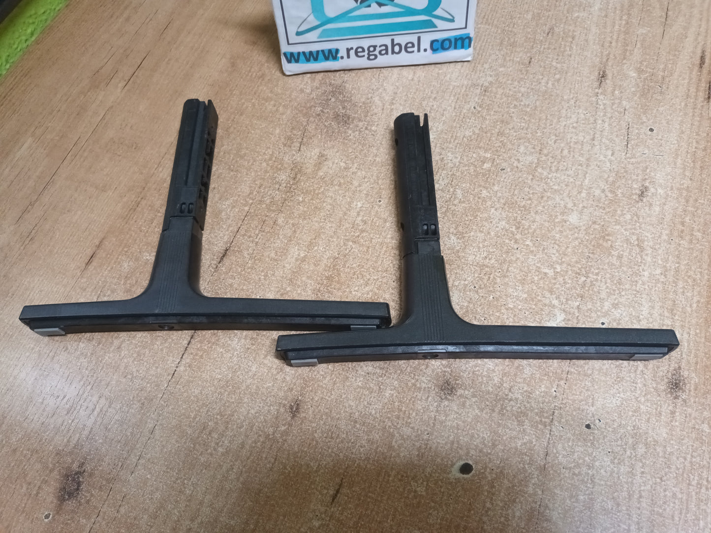 soporte, pies de Samsung UE55RU8005U