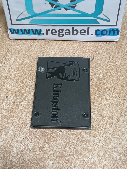 Disco SSD de 240GB 2.5, con informe