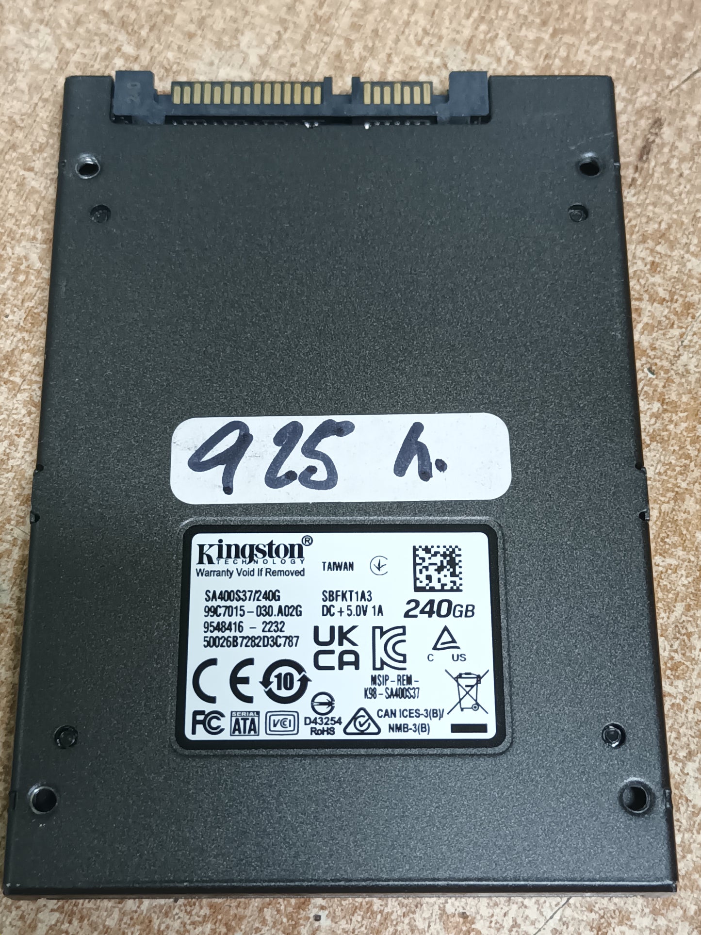 Disco SSD de 240GB 2.5, con informe