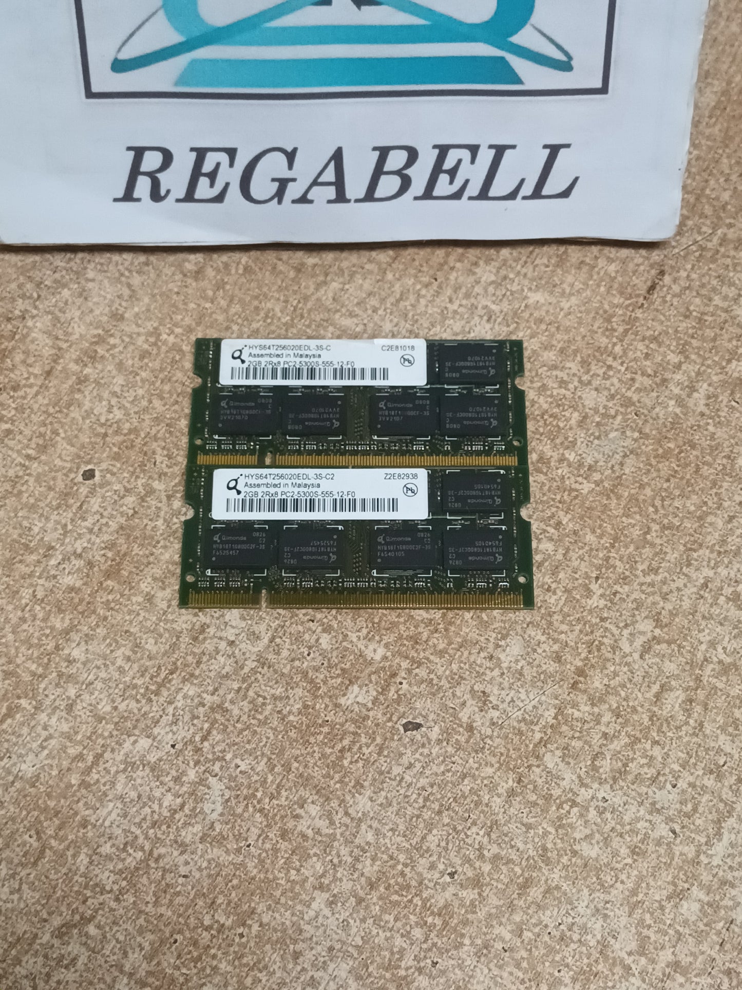 2 memorias ram ddr2, 2gb sodimm, 667mhz