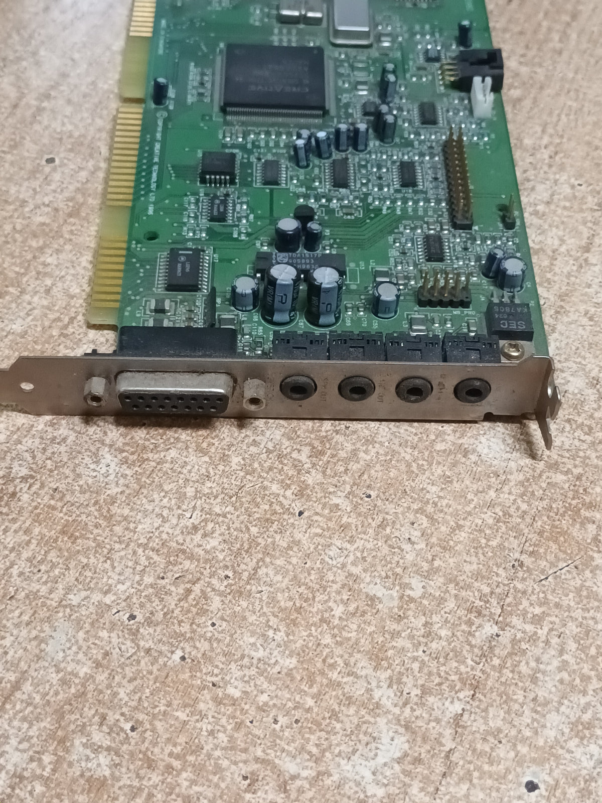 Tarjeta de sonido Creative Labs Sound Blaster CT2980