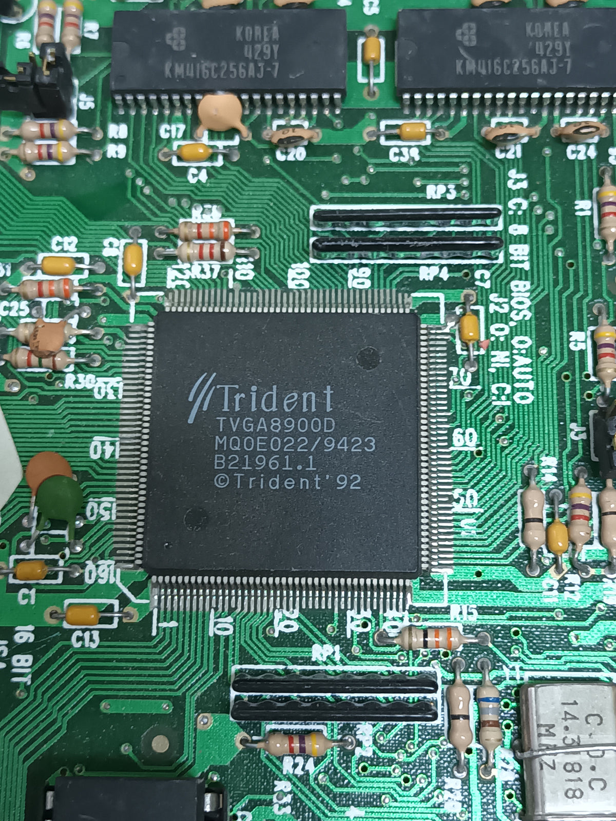 tarjeta grafica Trident TVGA8900D, 16 bits bus ISA