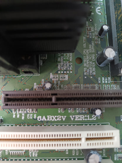N-21, placa base Lucky Star 6ABX2V (VER 1.2)