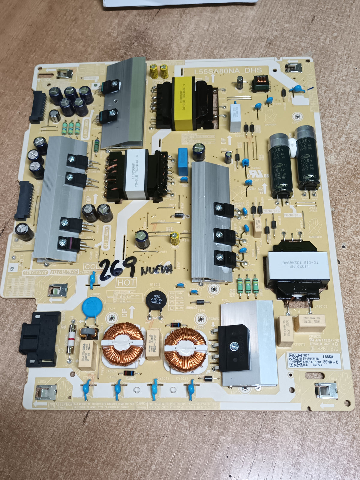 BN44-01217B, de SAMSUNG TQ55QN88DBT, NUEVA