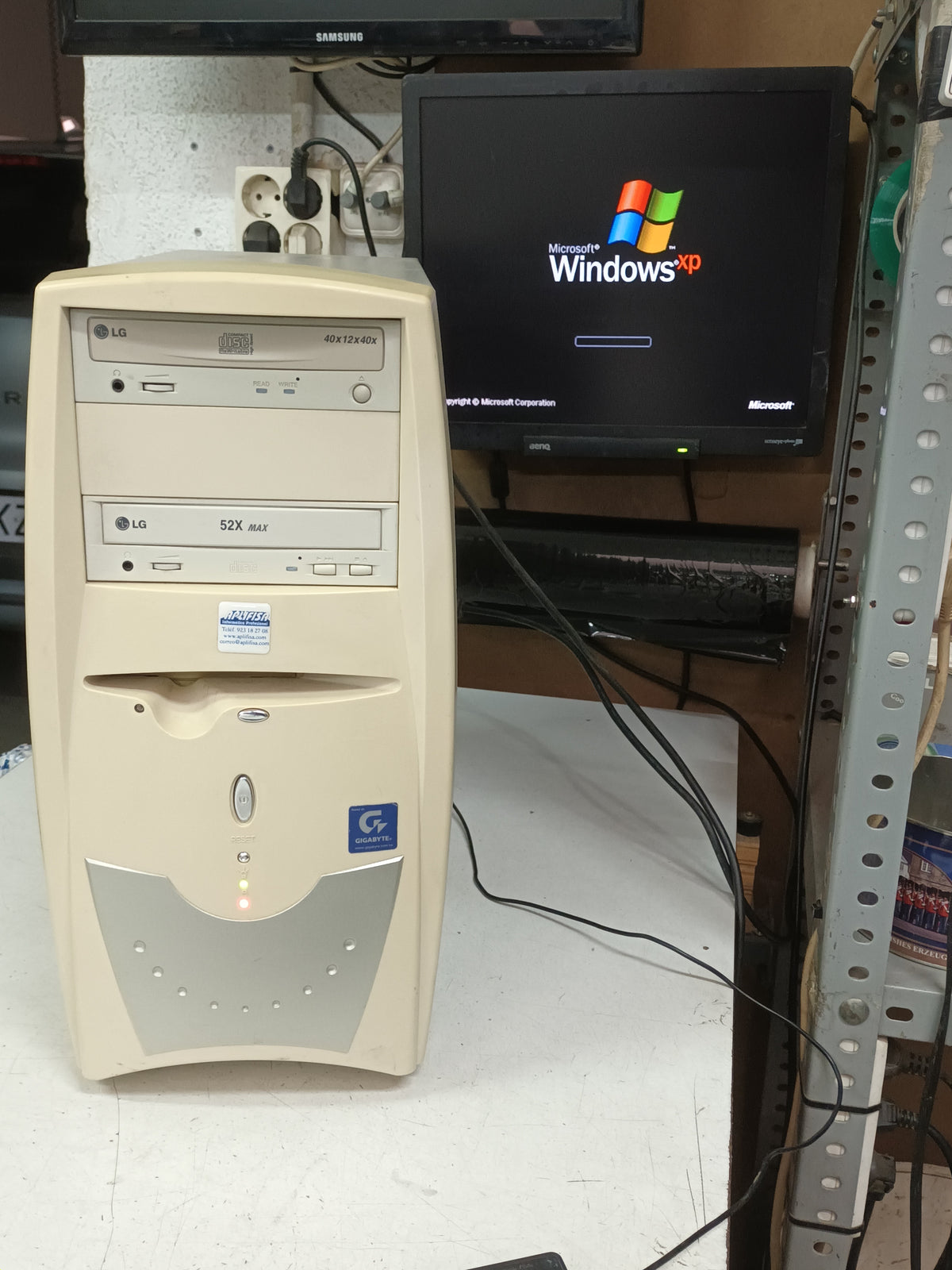 ORDENADOR PC RETRO, PENTIUM 4 2.00MHZ,