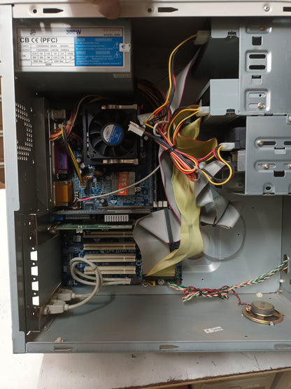 ORDENADOR PC RETRO, PENTIUM 4 2.00MHZ,