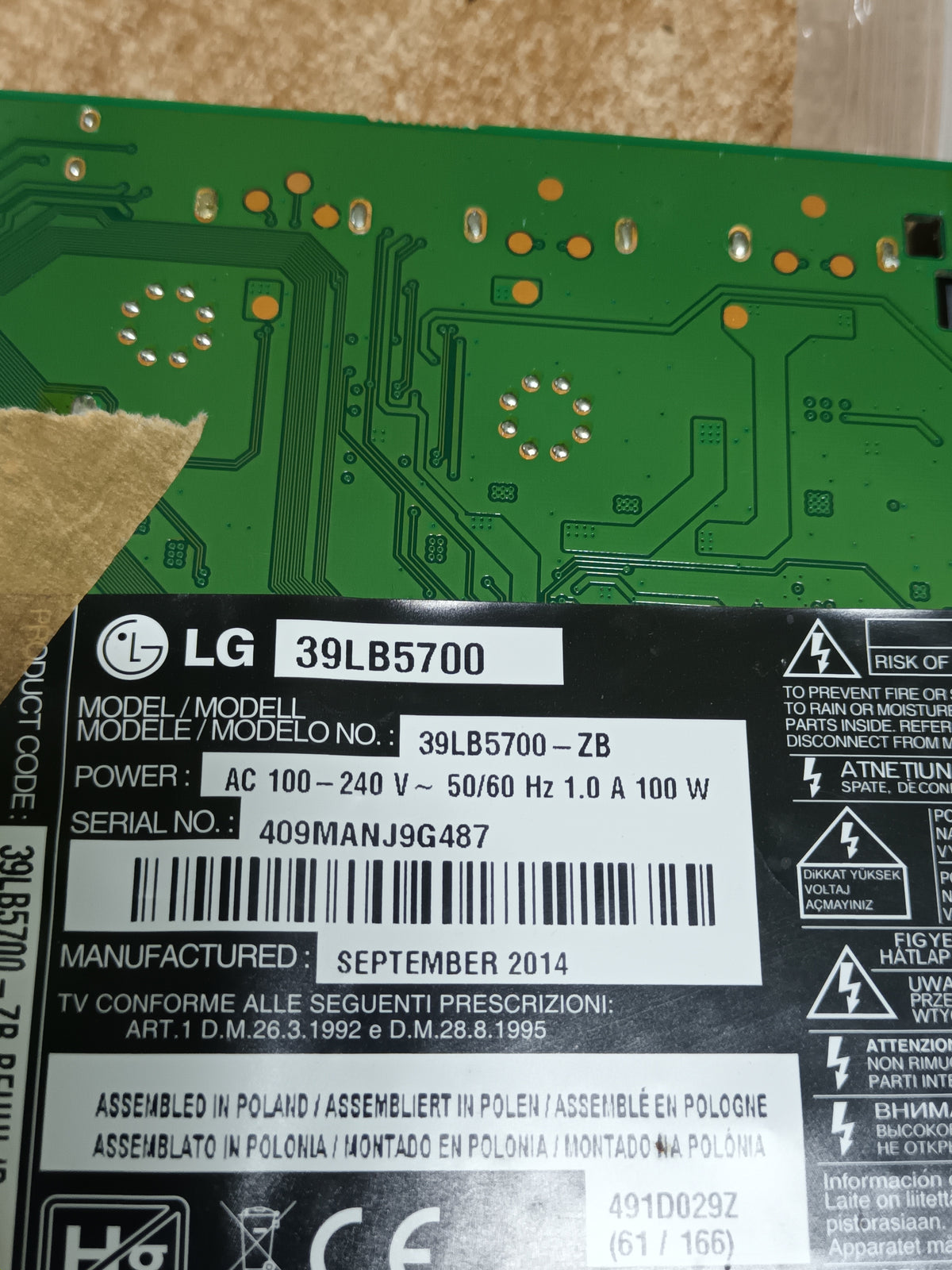 soporte, pies de LG39LB5700