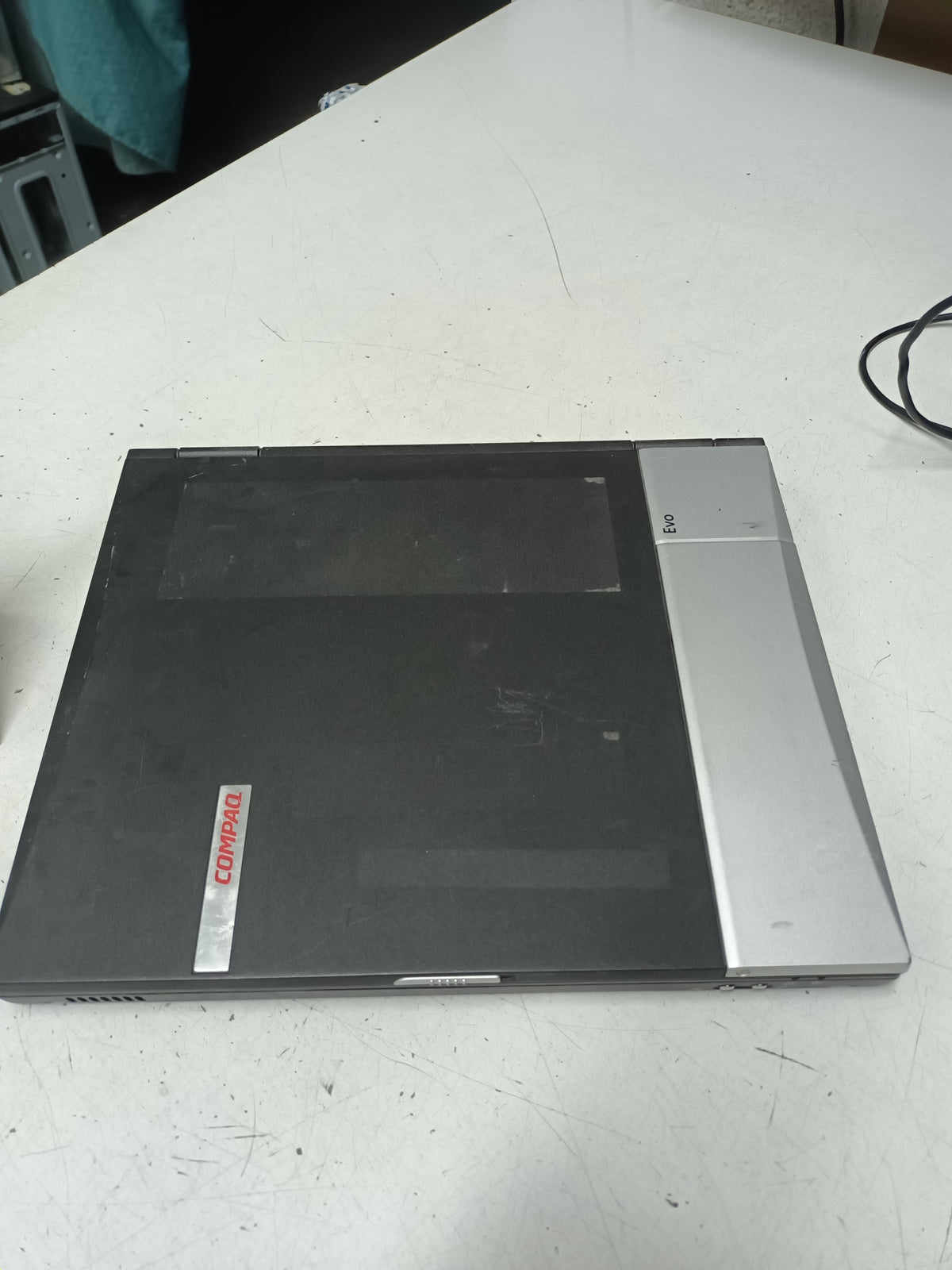 portatil vintage, HP Compac Evo N410C, sku-2
