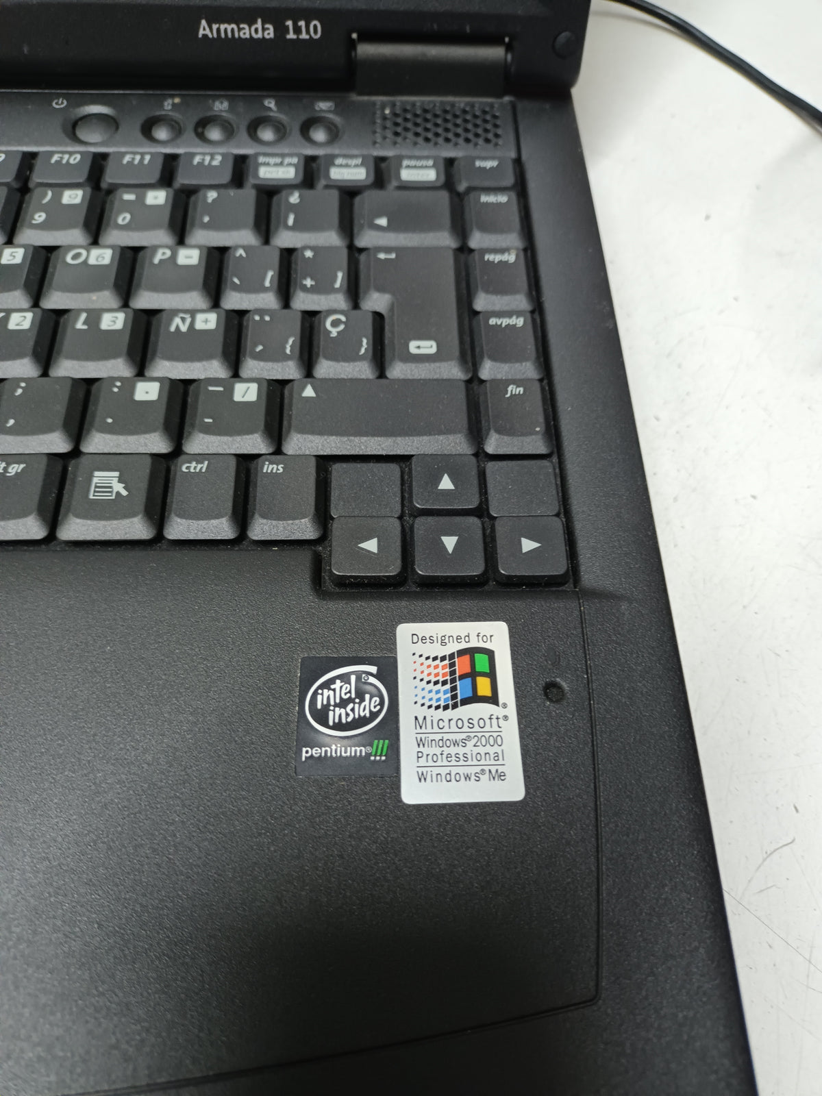 portatil vintage, HP Compac Armada 110, sku-3