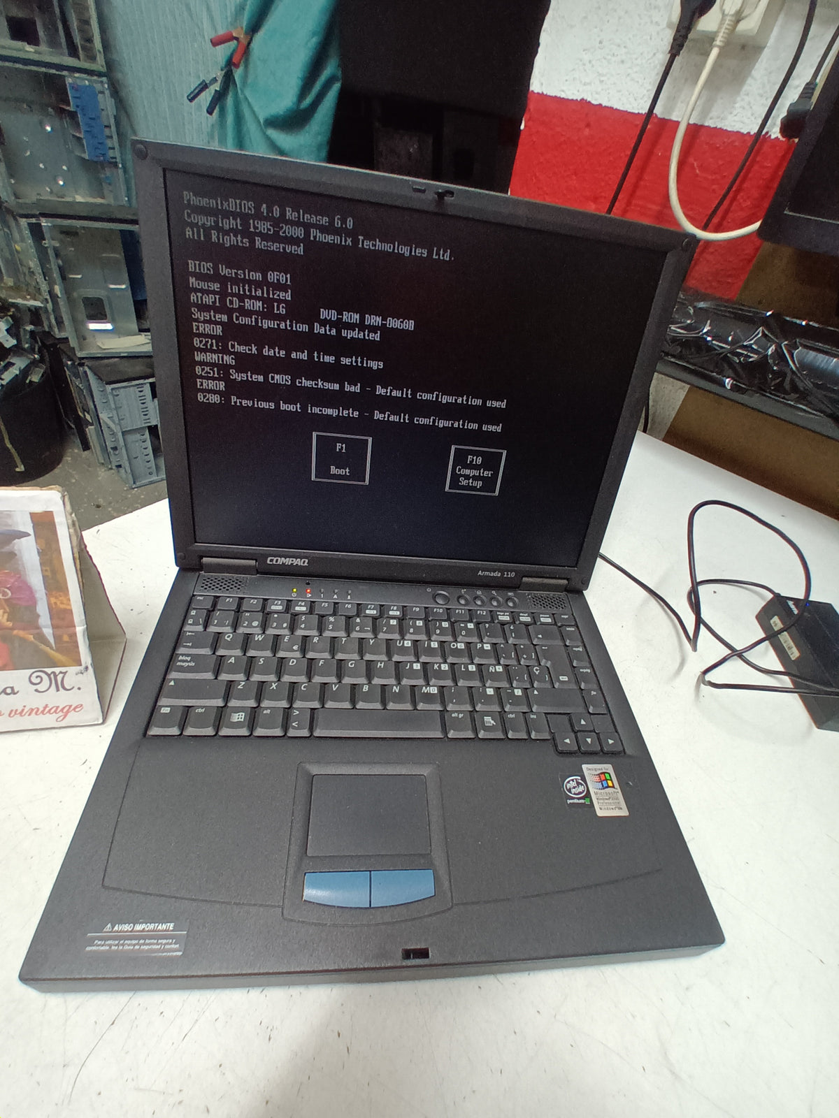 portatil vintage, HP Compac Armada 110, sku-3
