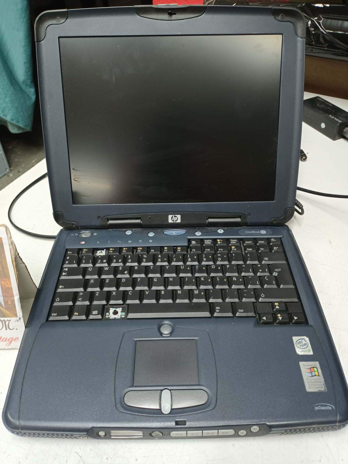 portatil vintage, HP Omnibook XE3, sku-5