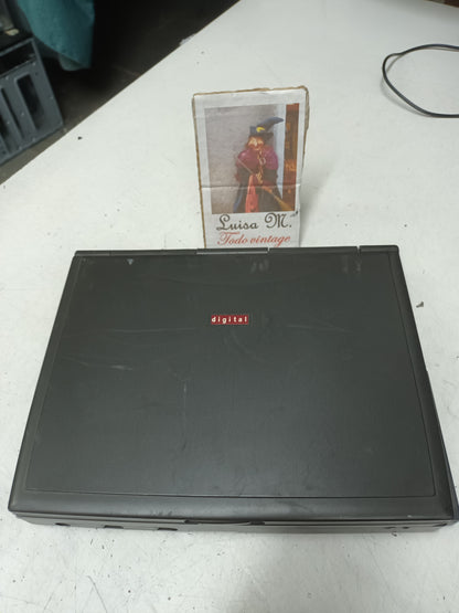 portatil vintage, Digital HiNote VP (Modelo TS31D)