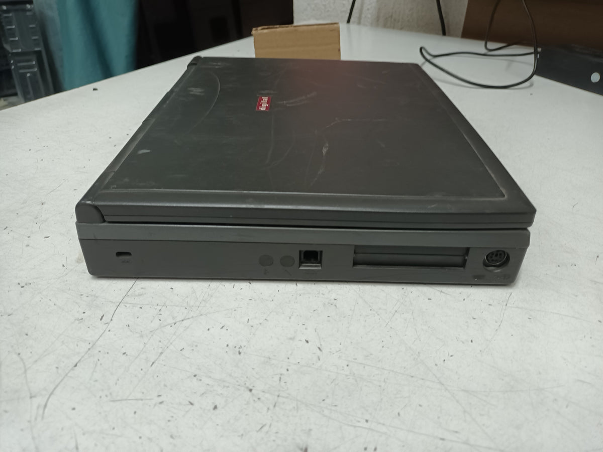 portatil vintage, Digital HiNote VP (Modelo TS31D)