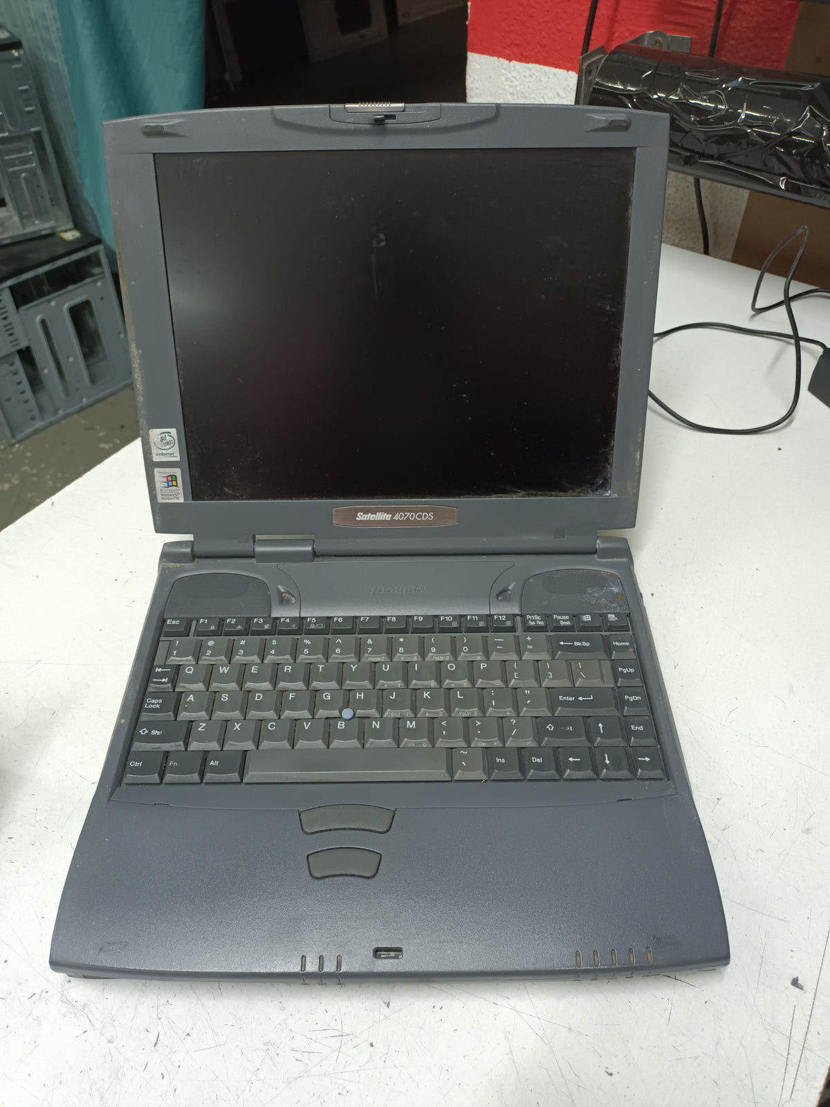 portatil vintage, Toshiba Satellite 4070CD, sku-11